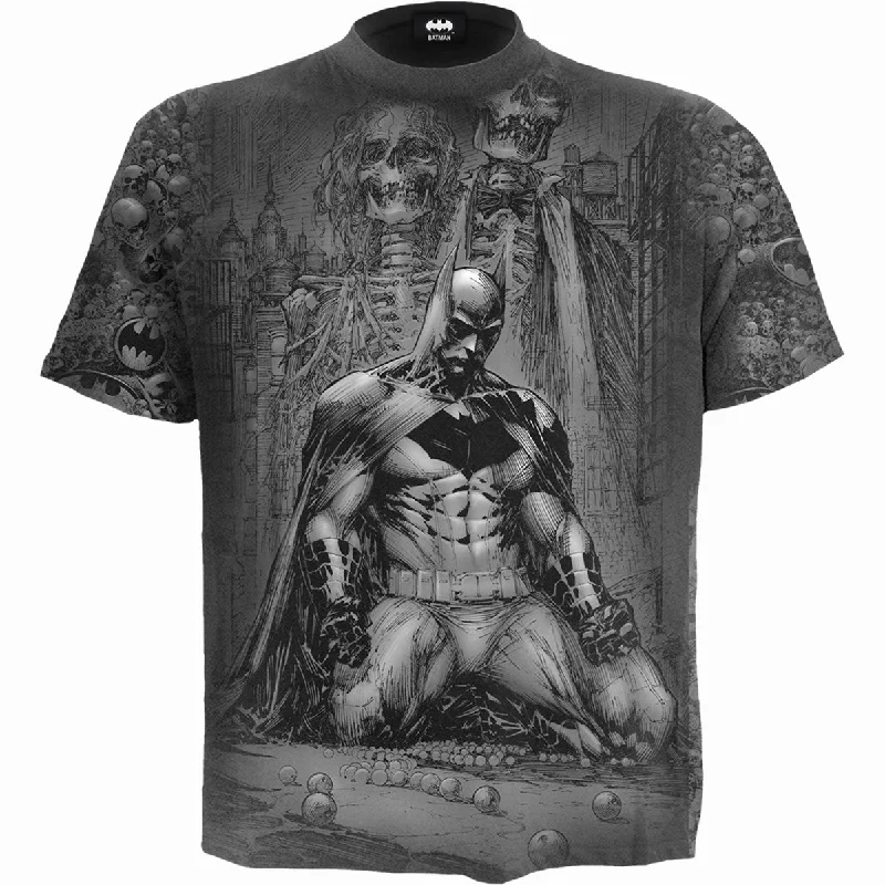 men's designer t-shirts -BATMAN - VENGEANCE WRAP - Allover T-Shirt Black