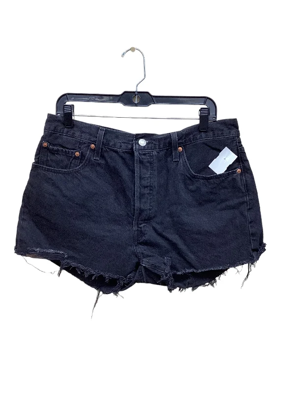 men's fashionable denim shorts -Black Denim Shorts Levis, Size 18