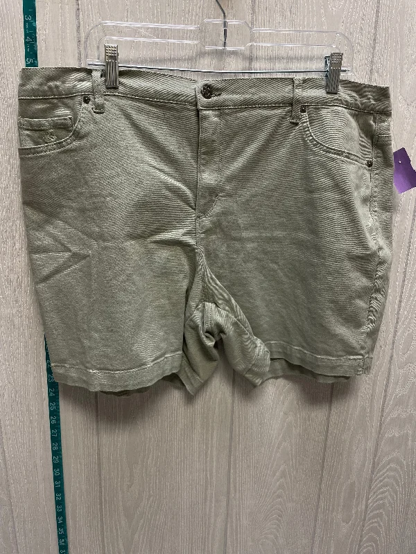 men's chino shorts for casual wear -Green Shorts Gloria Vanderbilt, Size 18