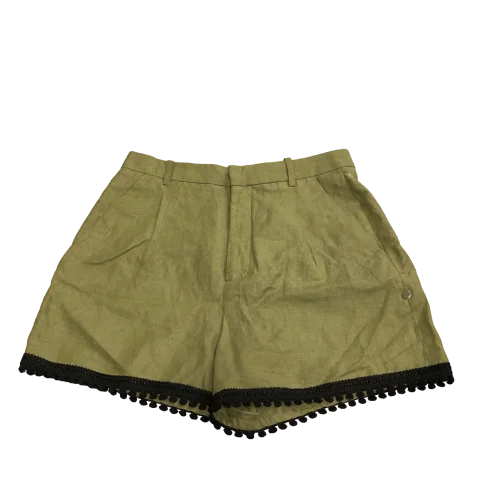 men's basketball shorts -Green Shorts Zara Basic, Size M