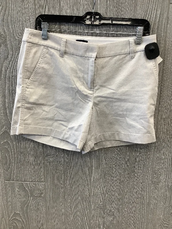 men's swim shorts -Grey Shorts J. Crew, Size 6