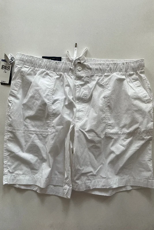 men's warm-weather shorts -White Shorts Ralph Lauren NWT, Size L